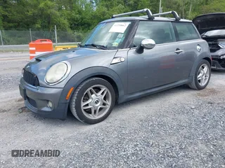 2009 MINI Hardtop S with VIN WMWMF73549TX41034, listed as a IAAI auction lot 42210662 with 108,118 mi miles and . Bid and sale history available at DreamBid. Image 2.