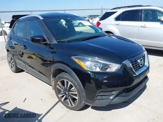 2019 Nissan Kicks S with VIN 3N1CP5CU6KL509670, listed as a IAAI auction lot 41787105 with 94,759 mi miles. Bid and sale history available at carsss.com. Image 1.
