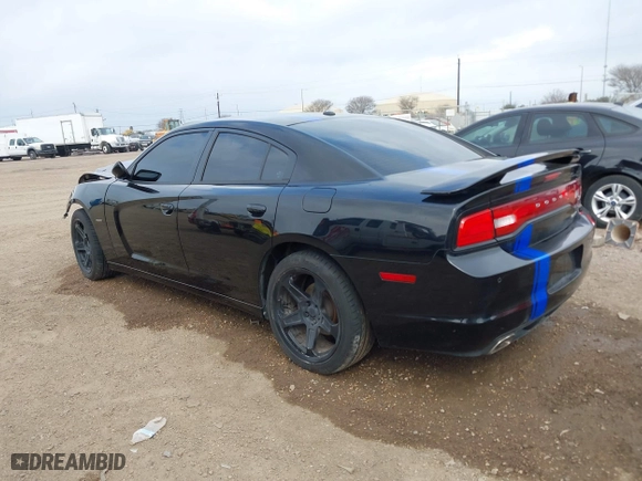2011 Dodge Charger RT with VIN 2B3CL5CT6BH616891, listed as a IAAI auction lot 41543781 with 102,573 mi miles. Bid and sale history available at carsss.com. Image 3.