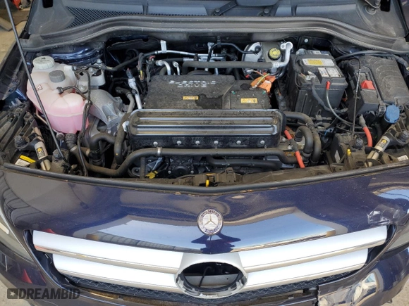 2017 Mercedes-Benz B-Class with VIN WDDVP9AB0HJ014109, listed as a Copart auction lot 48114445 with 33,424 mi miles and Salvage Title. Bid and sale history available at carsss.com. Image 12.