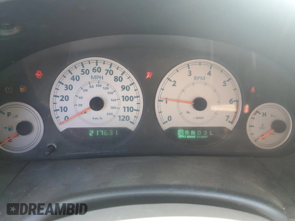 2007 Chrysler Town & Country LWB Touring with VIN 2A4GP54L47R294296, listed as a Copart auction lot 72329204 with 217,631 mi miles and Salvage Title. Bid and sale history available at carsss.com. Image 9.
