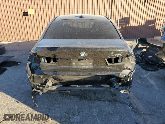2019 BMW 3 Series 330i with VIN WBA5R1C56KFH13378, listed as a Copart auction lot 89337835 with 31,198 mi miles and Salvage Title. Bid and sale history available at carsss.com. Image 6.