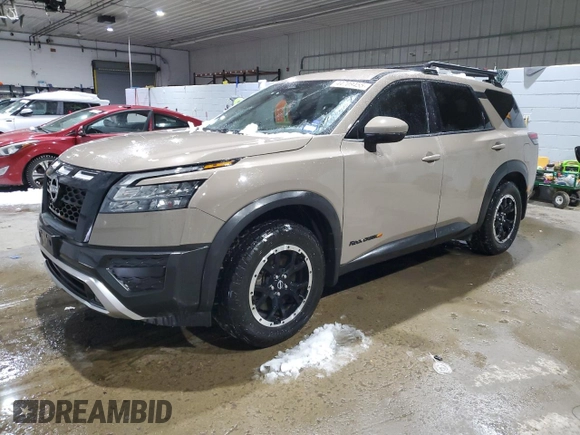 2023 Nissan Pathfinder SV z VIN 5N1DR3BD8PC212514, wystawiony jako Copart lot #44709455 z przebiegiem 49 497 mil mil oraz Szkoda całkowita • Salvage title. Historia ofert i sprzedaży dostępna na DreamBid. Obrazek 1.