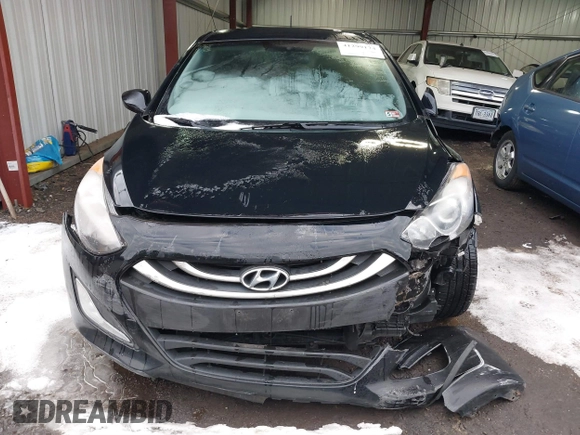 2014 Hyundai Elantra GT with VIN KMHD35LH5EU171863, listed as a IAAI auction lot 41299174 with 89,090 mi miles. Bid and sale history available at carsss.com. Image 11.