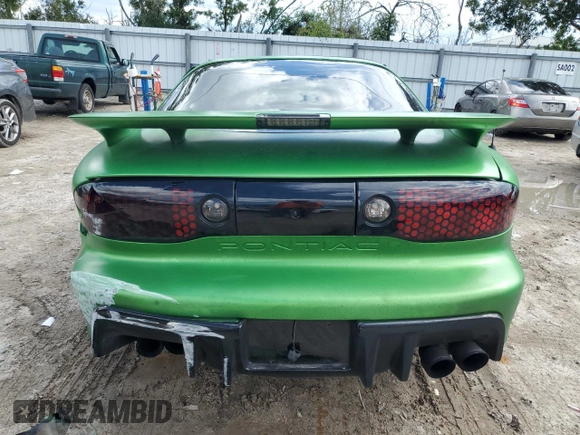 2001 Pontiac Firebird Formula with VIN 2G2FV22G412115819, listed as a Copart auction lot 70310714 with 203,067 mi miles and Salvage title. Bid and sale history available at DreamBid. Image 6.