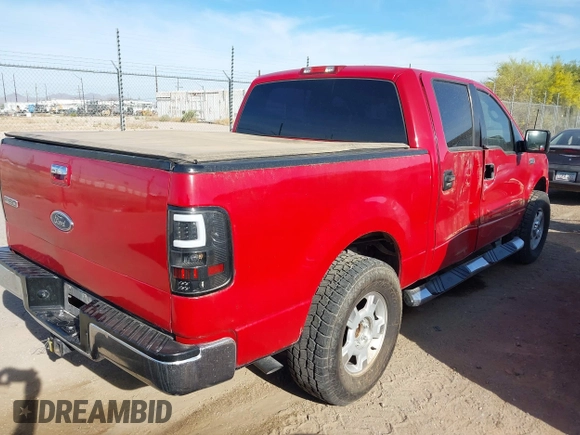 2005 Ford F-150 XLT with VIN 1FTPW12555KD00513, listed as a IAAI auction lot 41885017 with 217,032 mi miles. Bid and sale history available at carsss.com. Image 4.