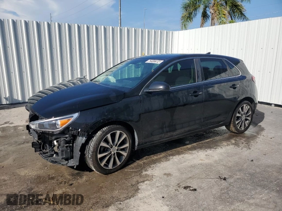 2019 Hyundai Elantra GT with VIN KMHH35LE3KU114158, listed as a Copart auction lot 70061744 with 118,777 mi miles and Non Repairable. Bid and sale history available at carsss.com. Image 1.