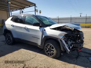 2024 Jeep Compass Trailhawk with VIN 3C4NJDDN5RT149794, listed as a Copart auction lot 58377035 with 24,193 mi miles and Non repairable. Bid and sale history available at DreamBid. Image 4.
