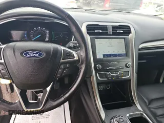 2020 Ford Fusion SEL с VIN 3FA6P0CDXLR262722, выставлен на аукционе IAAI как лот 42849716 с пробегом 88 837 миль миль и . История ставок и продаж доступна на DreamBid. Изображение 1.