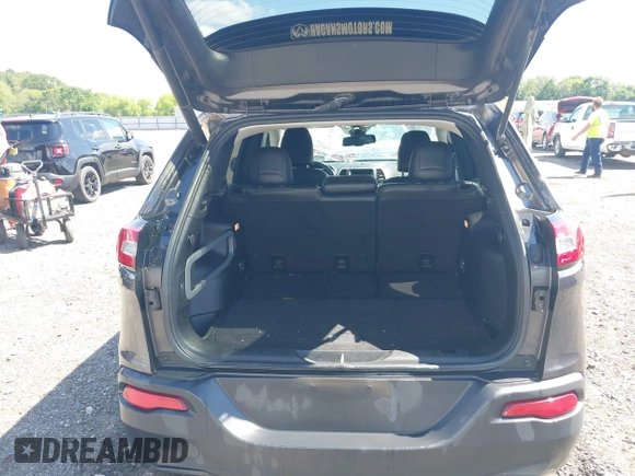 2018 Jeep Cherokee Latitude Plus с VIN 1C4PJLLBXJD553016, выставлен на аукционе IAAI как лот 42254055 с пробегом 239 381 миль миль и . История ставок и продаж доступна на DreamBid. Изображение 17.