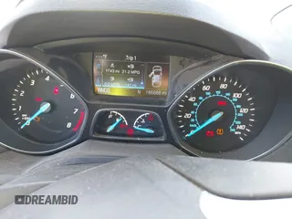 2016 Ford Escape Titanium с VIN 1FMCU9J91GUA72102, выставлен на аукционе IAAI как лот 41641812 с пробегом 166 688 миль миль и . История ставок и продаж доступна на DreamBid. Изображение 7.