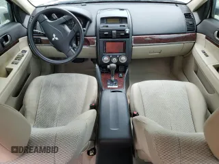 2012 Mitsubishi Galant ES z VIN 4A32B3FF5CE023620, wystawiony jako Copart lot #74899474 z przebiegiem 111 670 mil mil oraz Szkoda całkowita • Salvage title. Historia ofert i sprzedaży dostępna na DreamBid. Obrazek 8.