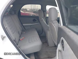 2007 Chevrolet Equinox LS with VIN 2CNDL13F376064464, listed as a IAAI auction lot 41924764 with 127,648 mi miles. Bid and sale history available at carsss.com. Image 8.