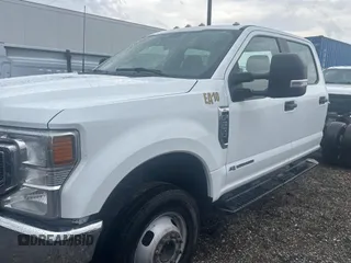 2022 Ford F-350 XL with VIN 1FD8W3HT9NED09912, listed as a Copart auction lot 54900335 with 149,507 mi miles and Clean Title. Bid and sale history available at DreamBid. Image 2.