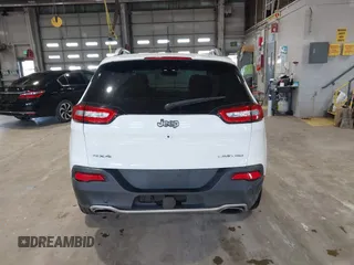 2015 Jeep Cherokee Limited with VIN 1C4PJMDS3FW728884, listed as a IAAI auction lot 41973663 with 112,719 mi miles. Bid and sale history available at carsss.com. Image 16.
