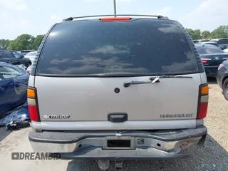 2004 Chevrolet Tahoe LS z VIN 1GNEC13T44R180732, wystawiony jako IAAI lot #42170904 z przebiegiem Nie podano mil oraz . Historia ofert i sprzedaży dostępna na DreamBid. Obrazek 17.
