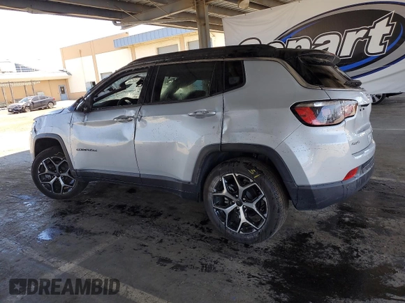 2025 Jeep Compass Limited с VIN 3C4NJDCN2ST546323, выставлен на аукционе Copart как лот 62909375 с пробегом 5 151 миль миль и На запчасти • Non repairable. История ставок и продаж доступна на DreamBid. Изображение 2.