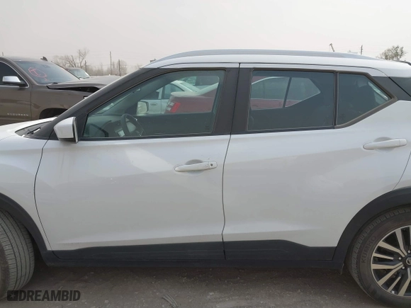 2021 Nissan Kicks SV with VIN 3N1CP5CV6ML480697, listed as a IAAI auction lot 41781662 with 83,015 mi miles. Bid and sale history available at carsss.com. Image 14.
