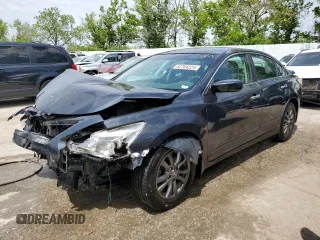 2015 Nissan Altima S with VIN 1N4AL3AP0FN916493, listed as a Copart auction lot 52764224 with 91,362 mi miles and Salvage Title. Bid and sale history available at carsss.com. Image 1.