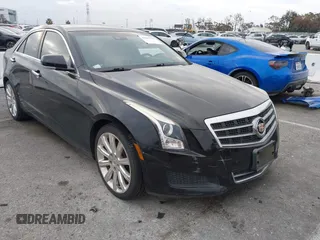 2014 Cadillac ATS Luxury RWD z VIN 1G6AB5SX2E0173440, wystawiony jako IAAI lot #41881736 z przebiegiem 126 947 mil mil oraz . Historia ofert i sprzedaży dostępna na DreamBid. Obrazek 1.