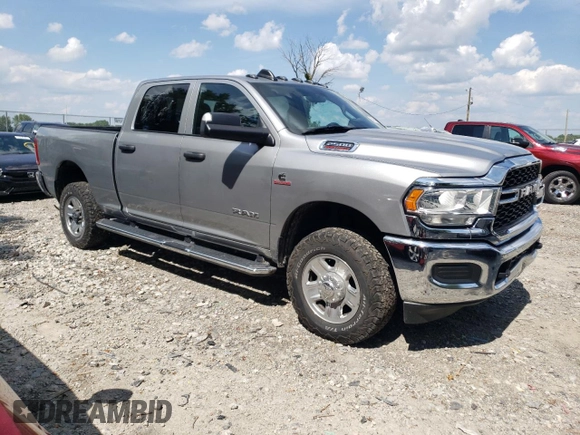 2021 Ram 2500 Tradesman with VIN 3C6UR5CL7MG510137, listed as a Copart auction lot 60991965 with 136,797 mi miles and Salvage title. Bid and sale history available at DreamBid. Image 4.