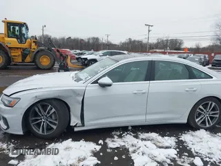 2019 Audi A6 Premium Plus with VIN WAUL2AF28KN052114, listed as a IAAI auction lot 41532304 with 29,252 mi miles. Bid and sale history available at carsss.com. Image 18.
