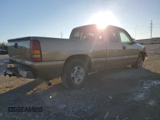 2000 Chevrolet Silverado 1500 with VIN 2GCEC19V0Y1229330, listed as a Copart auction lot 80434394 with 127,188 mi miles and Salvage Title. Bid and sale history available at carsss.com. Image 3.