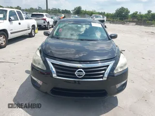2015 Nissan Altima S z VIN 1N4AL3AP0FC499341, wystawiony jako IAAI lot #42322450 z przebiegiem 136 943 mil mil oraz . Historia ofert i sprzedaży dostępna na DreamBid. Obrazek 12.