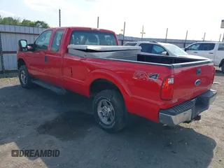 2012 Ford F-250 XL z VIN 1FT7X2B64CED14314, wystawiony jako IAAI lot #42059427 z przebiegiem 126 231 mil mil oraz . Historia ofert i sprzedaży dostępna na DreamBid. Obrazek 3.