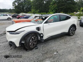 2024 Ford Mustang Mach-E Select с VIN 3FMTK1R45RMA15277, выставлен на аукционе Copart как лот 61598805 с пробегом Не указан миль и Чистый • Clean title. История ставок и продаж доступна на DreamBid. Изображение 1.