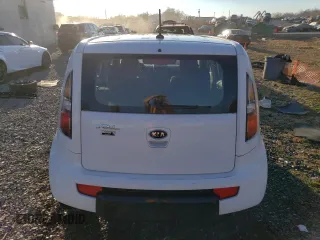 2011 Kia Soul with VIN KNDJT2A10B7325255, listed as a Copart auction lot 79096534 with 132,705 mi miles and Salvage Title. Bid and sale history available at carsss.com. Image 6.