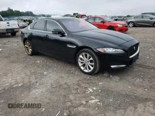 2017 Jaguar XF 20d Premium with VIN SAJBD4BN2HCY32206, listed as a Copart auction lot 52677693 with 99,013 mi miles. Bid and sale history available at carsss.com. Image 4.