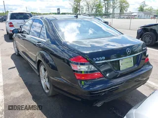 2008 Mercedes-Benz S 5.5L V8 with VIN WDDNG86X58A185159, listed as a IAAI auction lot 42221426 with 186,516 mi miles. Bid and sale history available at carsss.com. Image 18.