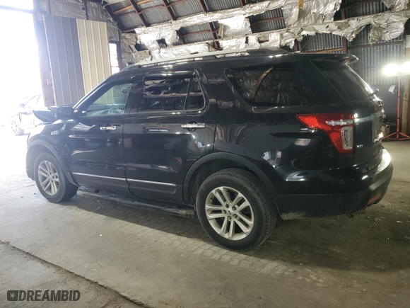 2014 Ford Explorer XLT with VIN 1FM5K8D86EGB16540, listed as a Copart auction lot 51292045 with 136,645 mi miles and Salvage Title. Bid and sale history available at carsss.com. Image 2.