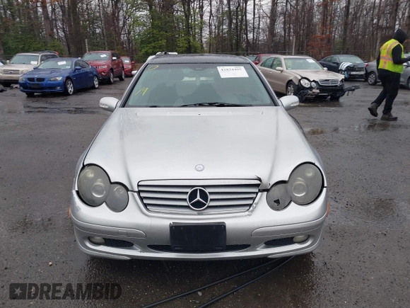 2002 Mercedes-Benz C 230/260/280/320 with VIN WDBRN47J62A228093, listed as a IAAI auction lot 41834495 with 164,436 mi miles and . Bid and sale history available at DreamBid. Image 12.