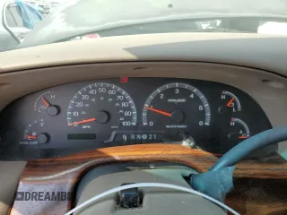 2000 Ford Expedition Eddie Bauer with VIN 1FMEU17L5YLB80873, listed as a Copart auction lot 51069805 with Not provided miles and Salvage title. Bid and sale history available at DreamBid. Image 9.