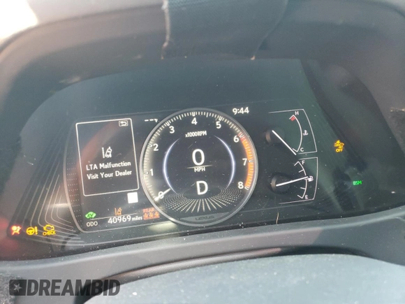 2019 Lexus UX 250h with VIN JTHU9JBH4K2000752, listed as a Copart auction lot 58760355 with 40,969 mi miles and Salvage title. Bid and sale history available at DreamBid. Image 9.