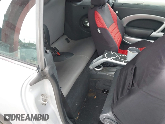 2006 MINI Convertible S with VIN WMWRH33556TL93023, listed as a IAAI auction lot 42744691 with 128,192 mi miles and . Bid and sale history available at DreamBid. Image 8.