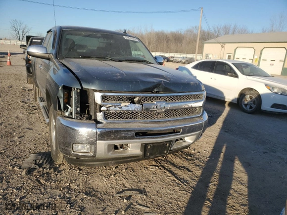 2012 Chevrolet Silverado 1500 LT with VIN 1GCRKSE75CZ227493, listed as a Copart auction lot 83676954 with 114,815 mi miles and Salvage Title. Bid and sale history available at carsss.com. Image 5.