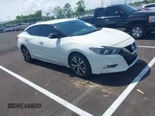 2018 Nissan Maxima SV z VIN 1N4AA6AP8JC375978, wystawiony jako IAAI lot #42115071 z przebiegiem 136 887 mil mil oraz . Historia ofert i sprzedaży dostępna na DreamBid. Obrazek 1.