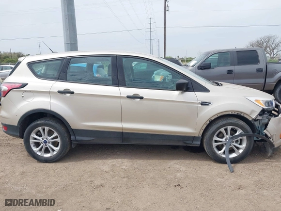 2017 Ford Escape S with VIN 1FMCU0F70HUE23330, listed as a IAAI auction lot 41742226 with 32,302 mi miles. Bid and sale history available at carsss.com. Image 13.