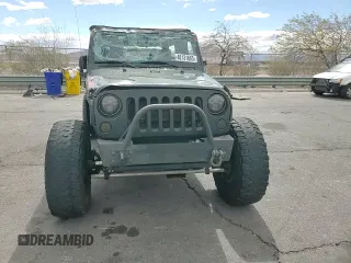 2012 Jeep Wrangler Unlimited Rubicon с VIN 1C4HJWFG4CL103531, выставлен на аукционе Copart как лот 48131665 с пробегом 183 234 миль миль и Списание • Salvage title. История ставок и продаж доступна на DreamBid. Изображение 11.
