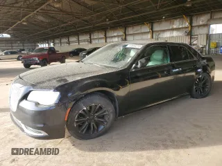 2017 Chrysler 300 Limited z VIN 2C3CCAAG9HH662337, wystawiony jako Copart lot #43659215 z przebiegiem 146 636 mil mil oraz Szkoda całkowita • Salvage title. Historia ofert i sprzedaży dostępna na DreamBid. Obrazek 1.