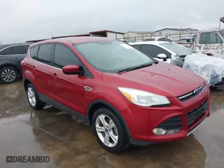 2014 Ford Escape SE with VIN 1FMCU0GX8EUE25417, listed as a IAAI auction lot 41544967 with 151,896 mi miles. Bid and sale history available at carsss.com. Image 1.