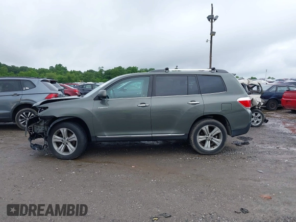 2012 Toyota Highlander Limited with VIN 5TDDK3EHXCS162909, listed as a IAAI auction lot 42372260 with 336,897 mi miles and . Bid and sale history available at DreamBid. Image 14.