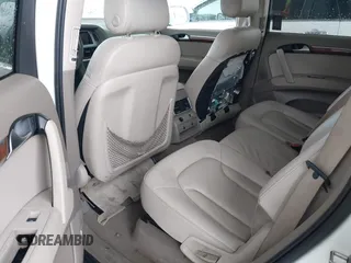 2010 Audi Q7 3.6L Premium Plus with VIN WA1LYAFE6AD007604, listed as a IAAI auction lot 41955633 with 240,433 mi miles. Bid and sale history available at carsss.com. Image 8.