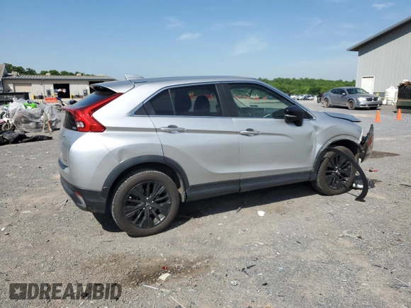2018 Mitsubishi Eclipse Cross LE z VIN JA4AT4AA0JZ043965, wystawiony jako Copart lot #56483905 z przebiegiem 132 226 mil mil oraz Szkoda całkowita • Salvage title. Historia ofert i sprzedaży dostępna na DreamBid. Obrazek 3.