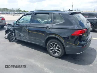 2021 Volkswagen Tiguan S z VIN 3VV1B7AX7MM116609, wystawiony jako IAAI lot #42206016 z przebiegiem 47 049 mil mil oraz . Historia ofert i sprzedaży dostępna na DreamBid. Obrazek 3.