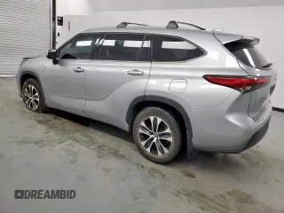 2021 Toyota Highlander XLE с VIN 5TDHZRBH7MS072199, выставлен на аукционе Copart как лот 60086395 с пробегом 85 892 миль миль и Чистый • Clean title. История ставок и продаж доступна на DreamBid. Изображение 2.