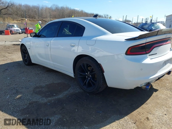2016 Dodge Charger R/T with VIN 2C3CDXCT3GH117730, listed as a IAAI auction lot 41860840 with 118,945 mi miles and . Bid and sale history available at carsss.com. Image 3.